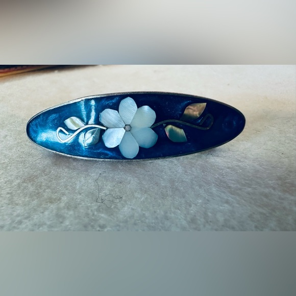 Alpaca Mexico Silver Accessories - 2” Hair Clip Silver & Abalone